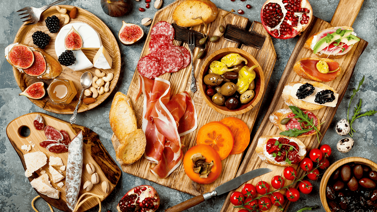 Top Antipasti Serve – for Evangelists to Pasta Eve New Year\'s