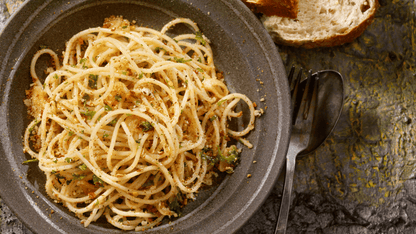 Aglio e olio - garlic and olive oil pasta