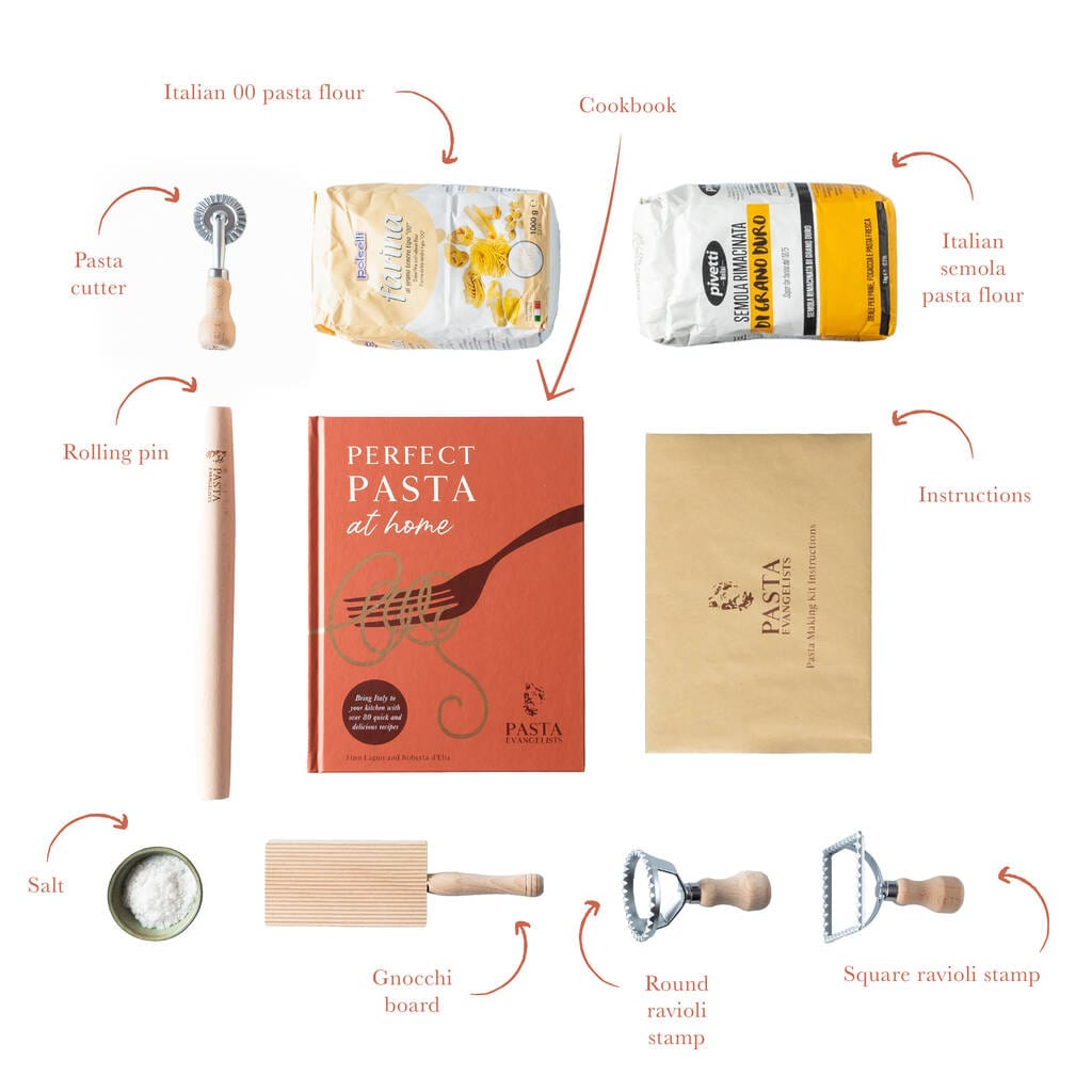 https://pastaevangelists.com/cdn/shop/products/gifts-by-pasta-evangelists-intermediate-pasta-making-kit-29783575298157@2x.jpg?v=1670857993